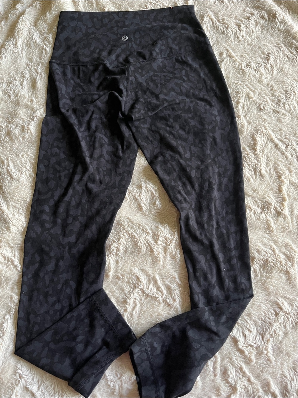 lululemon  Black Tonal Camo Leggings Leggings Size 6